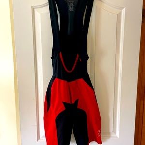 Mens Gore bike wear, Mountain Bike bibs, Excellent Condition!! 10 inch Inseam